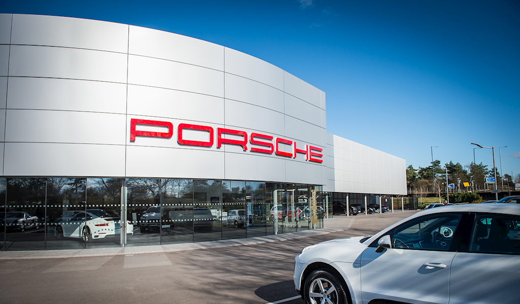 Porsche center tewkesbury